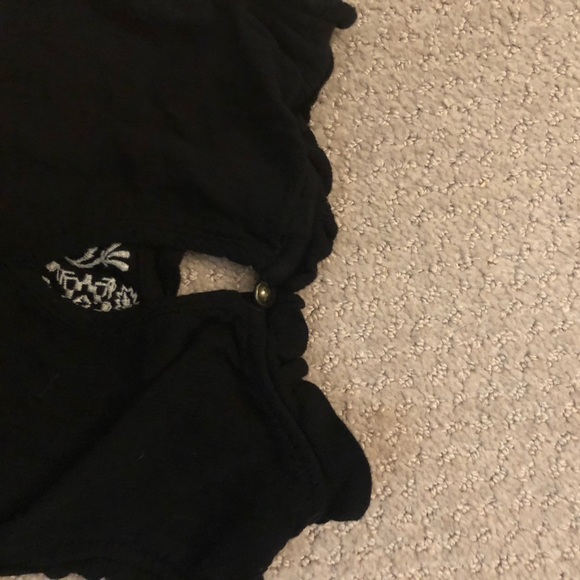 Xhilaration Sleeveless Top with Embroidery - Picture 3 of 10